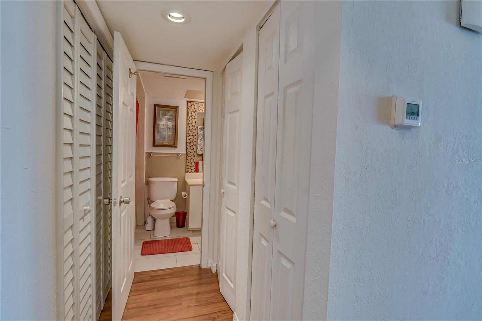 Image 22 of 40 For 4900 Brittany Drive S 910