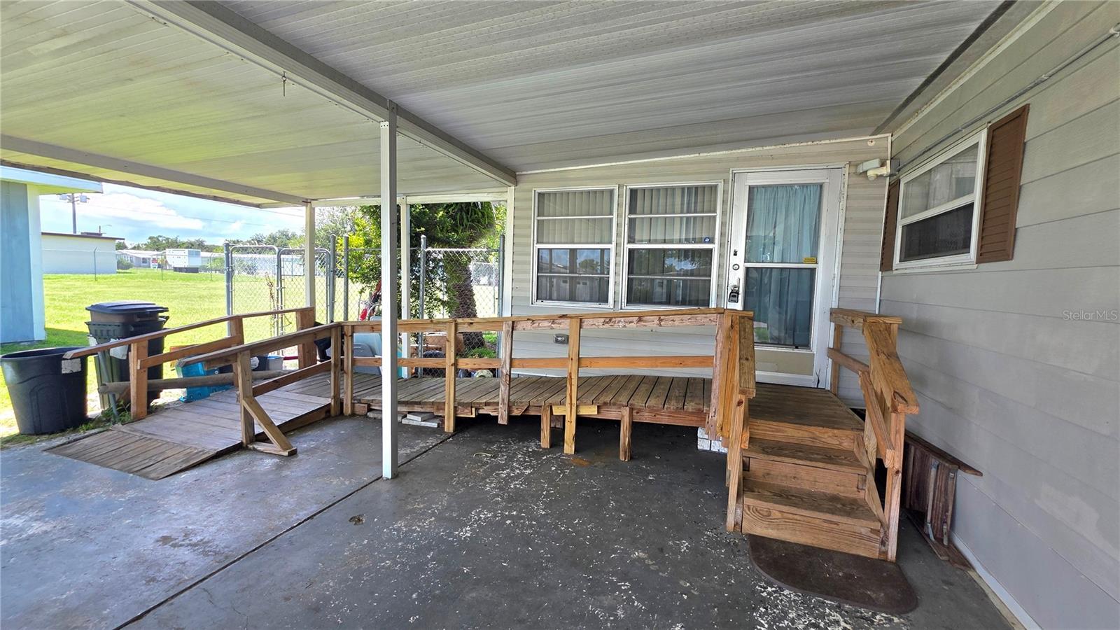 Image 11 of 74 For 5647 Arrowhead Drive