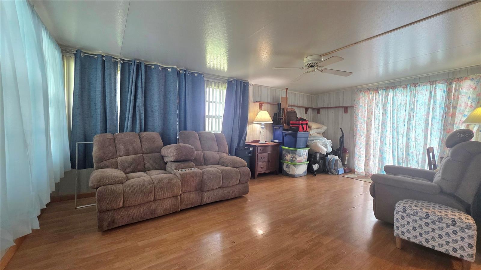 Image 13 of 74 For 5647 Arrowhead Drive