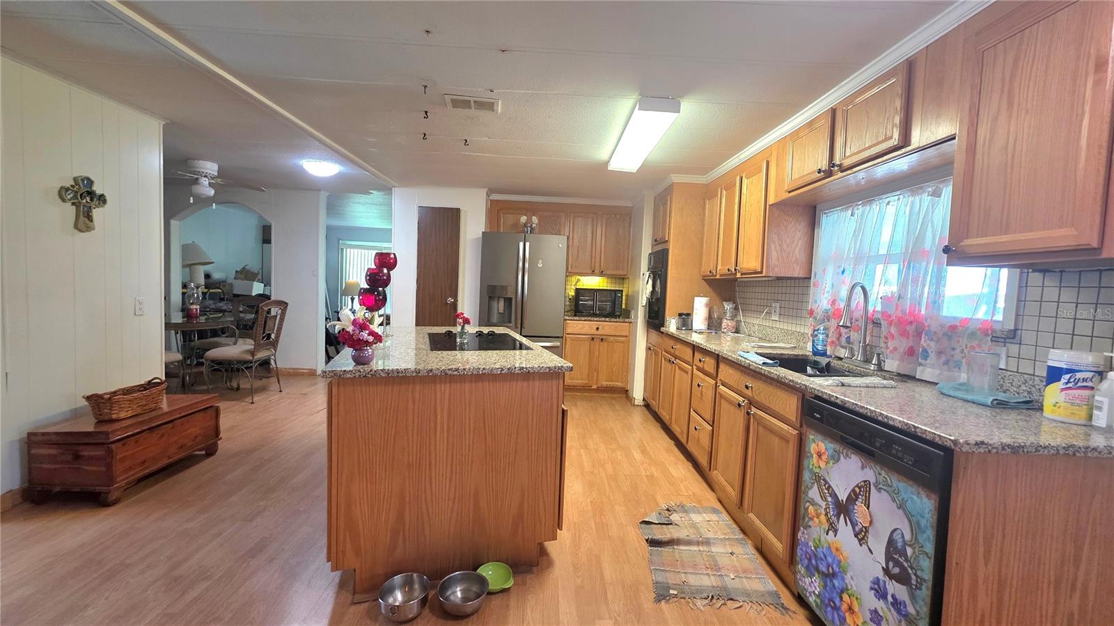 Image 17 of 74 For 5647 Arrowhead Drive