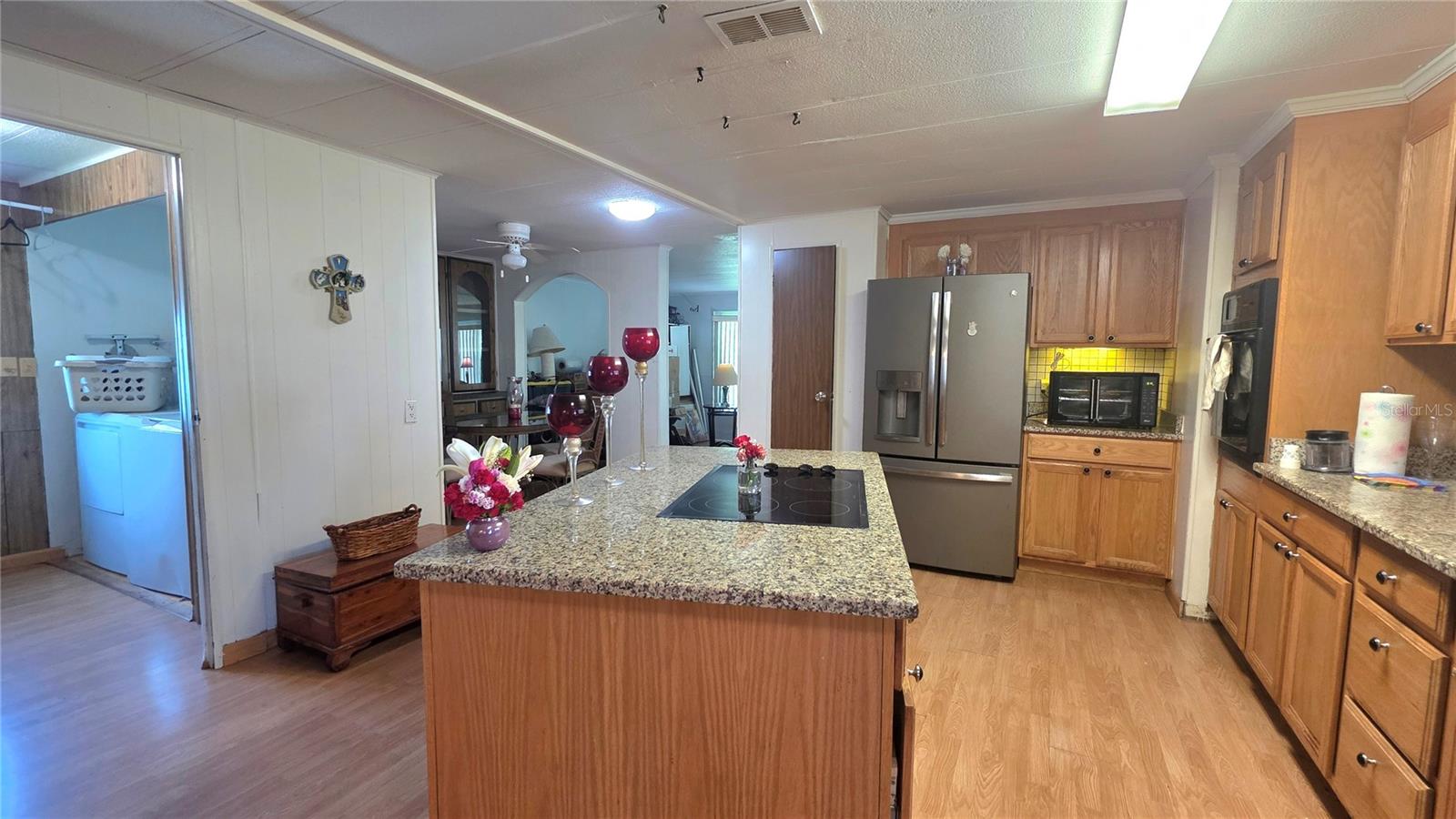 Image 21 of 74 For 5647 Arrowhead Drive