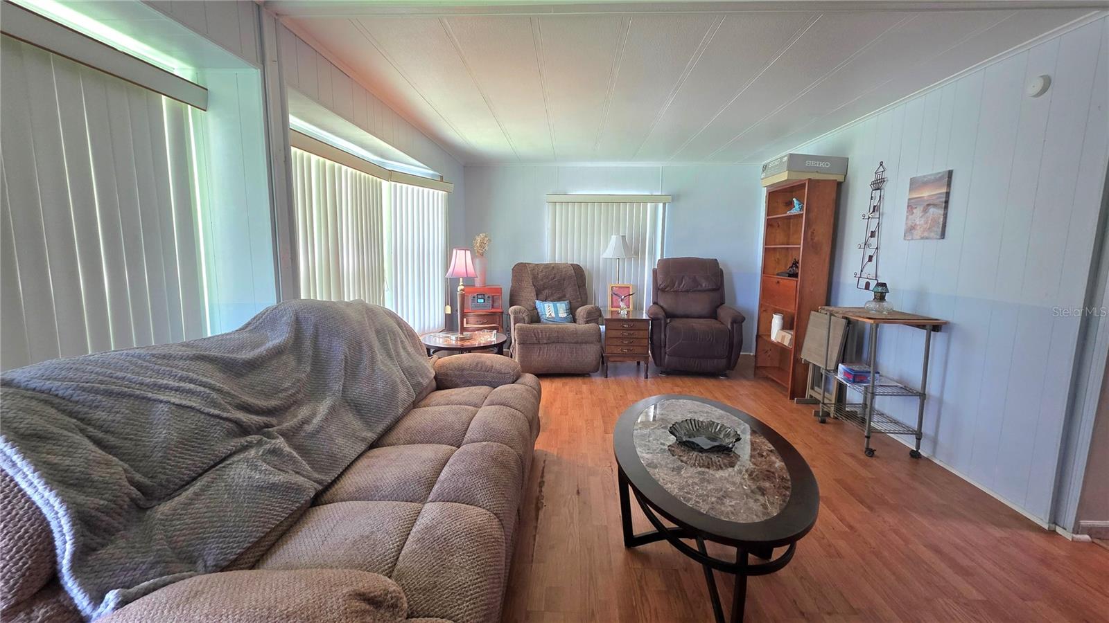 Image 25 of 74 For 5647 Arrowhead Drive