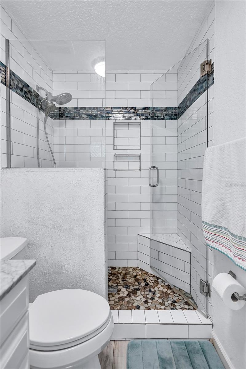 Image 20 of 46 For 2620 49th Avenue N