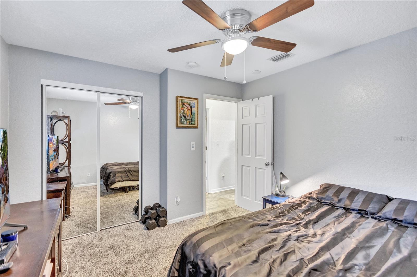 Image 27 of 46 For 2620 49th Avenue N