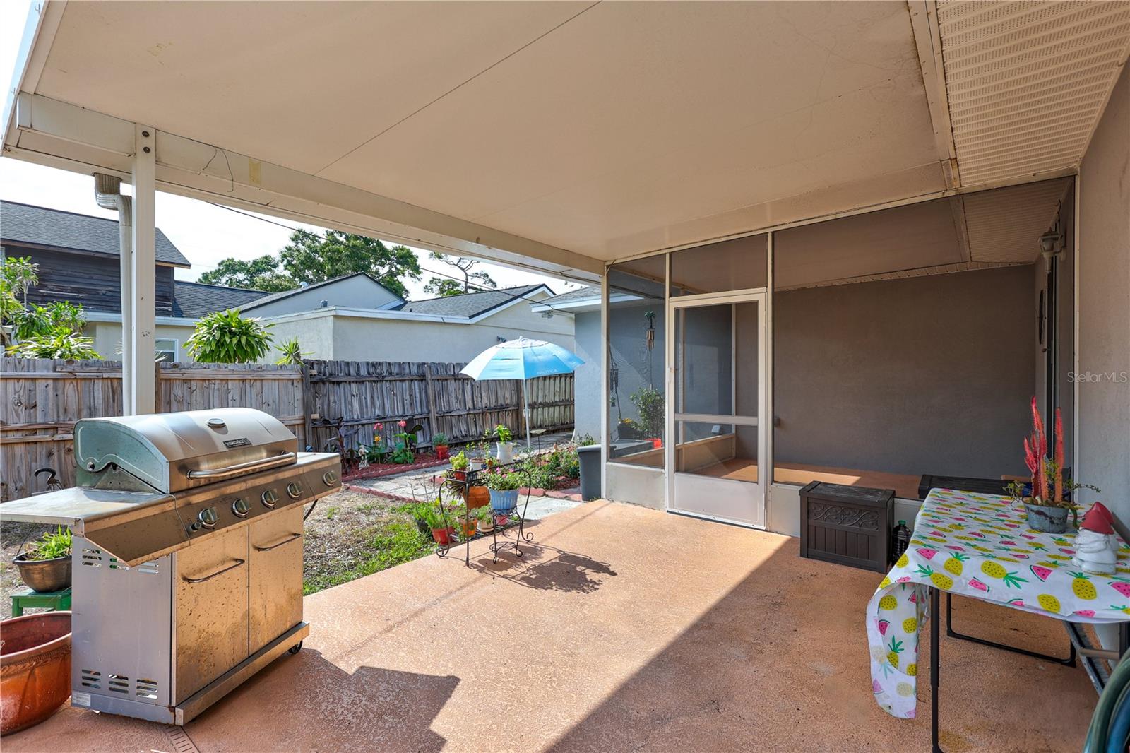 Image 32 of 46 For 2620 49th Avenue N