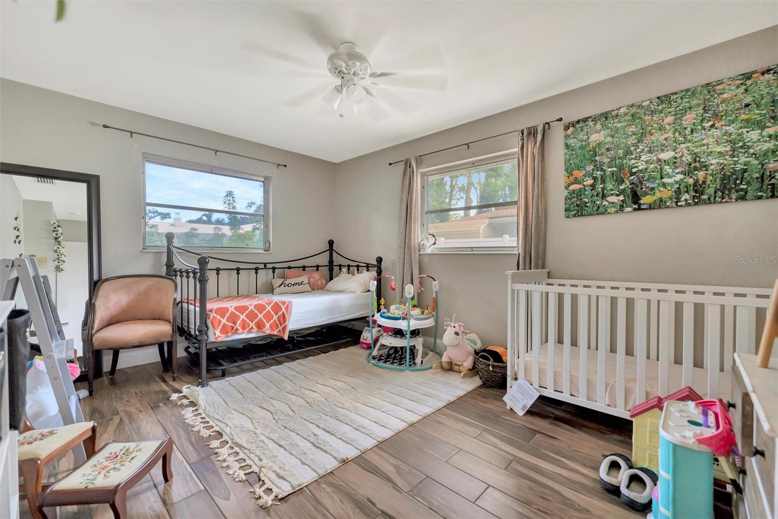Listing photo id 30 for 8740 15th Street N