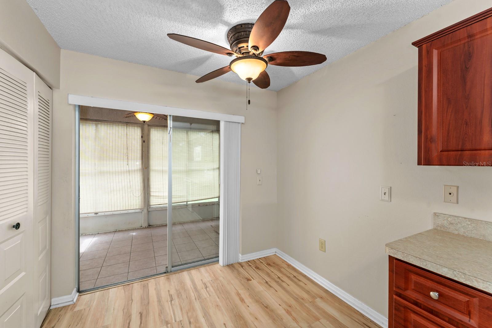 Image 17 of 37 For 7910 Hardwick Drive 717