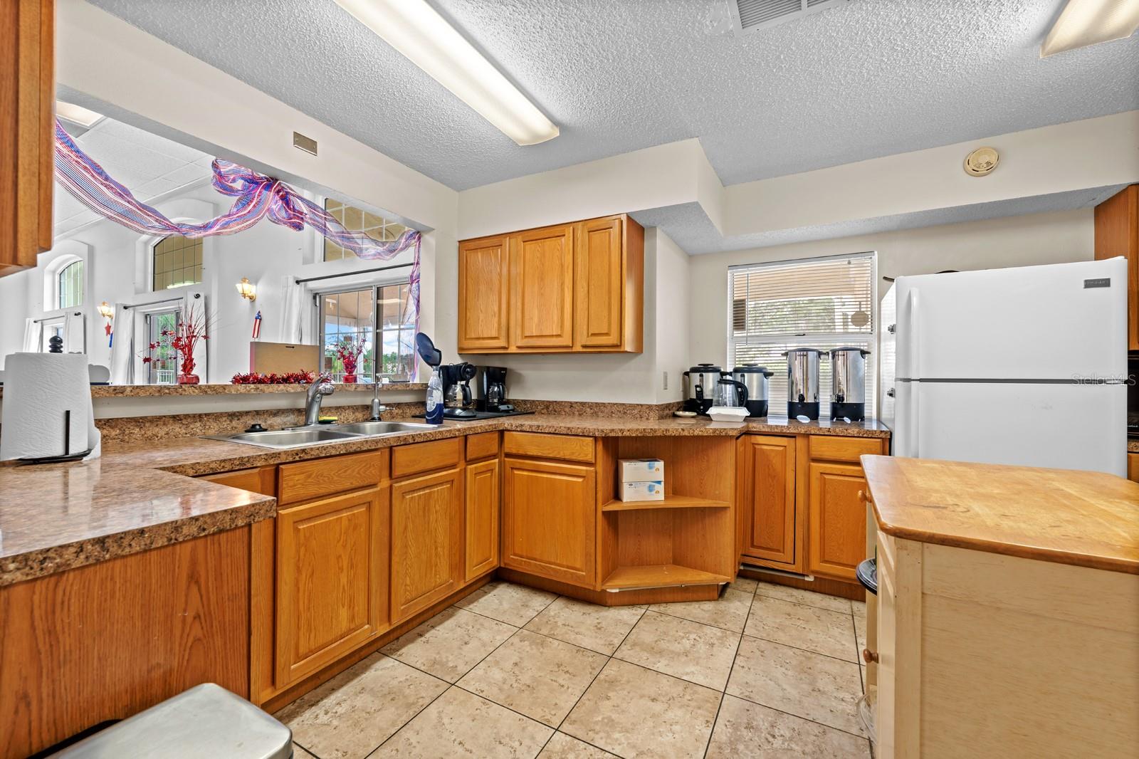 Image 3 of 37 For 7910 Hardwick Drive 717