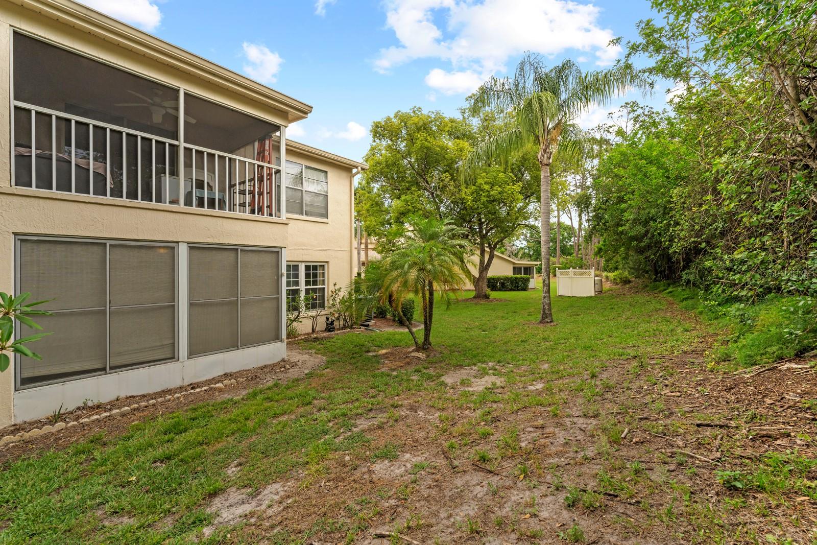 Image 32 of 37 For 7910 Hardwick Drive 717