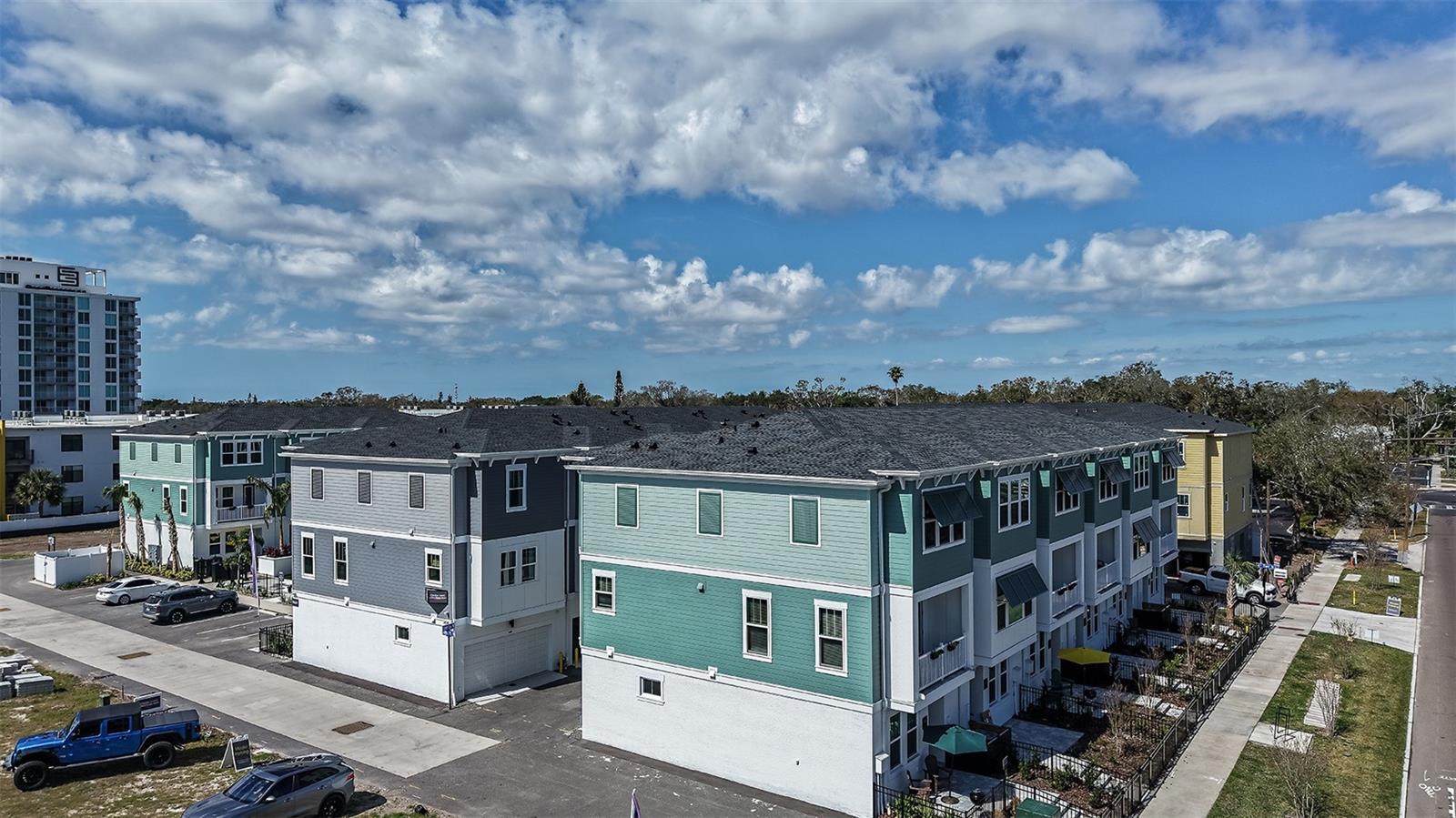 Image 13 of 13 For 479 31st Way N