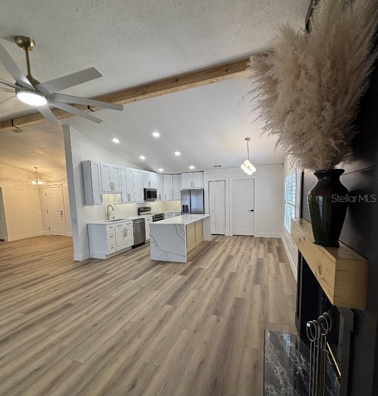 Image 9 of 41 For 10412 Tara Drive