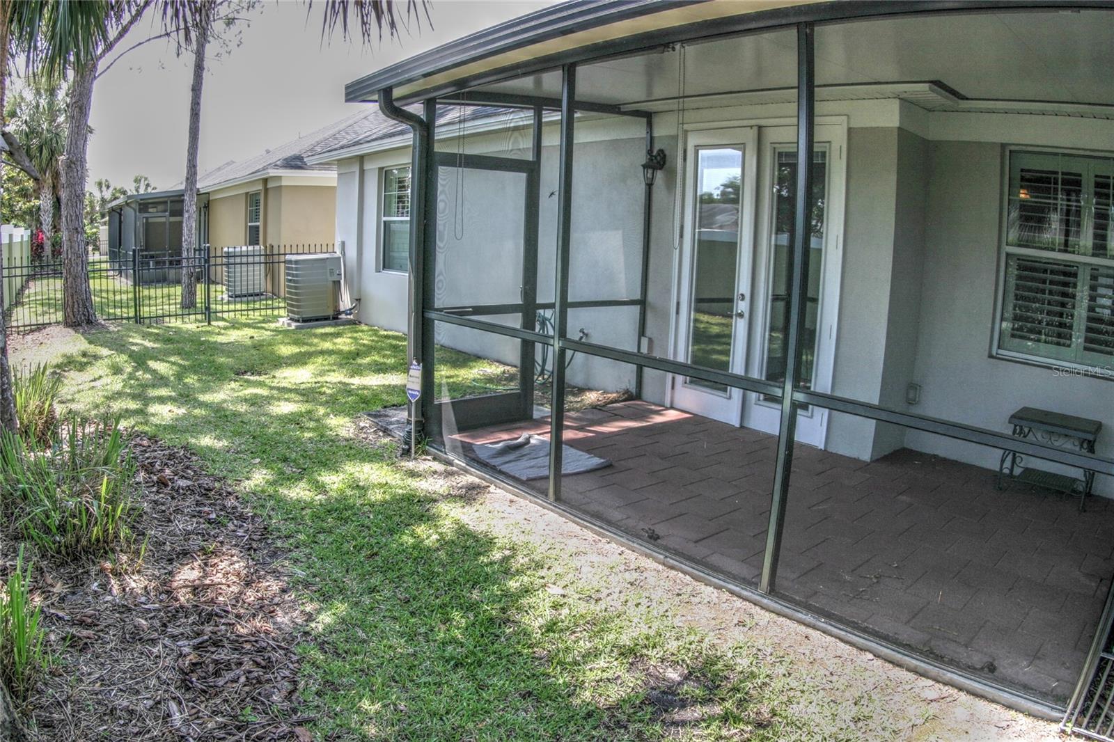 Image 13 of 18 For 6820 Muncaster Court