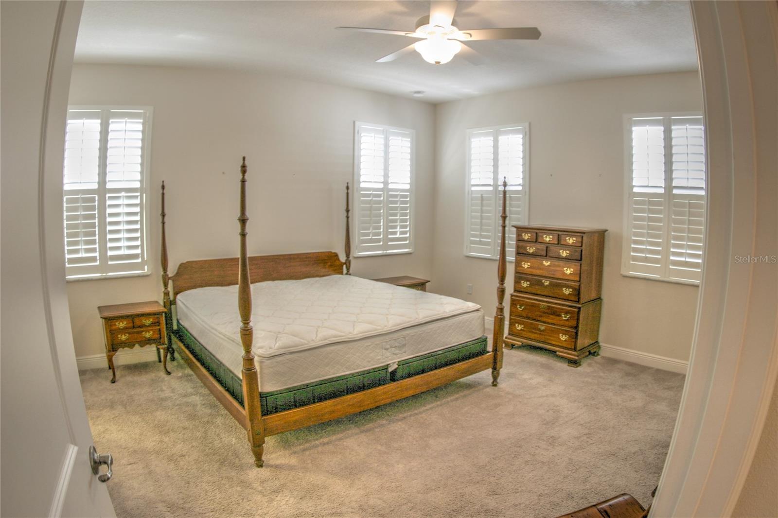 Image 7 of 18 For 6820 Muncaster Court