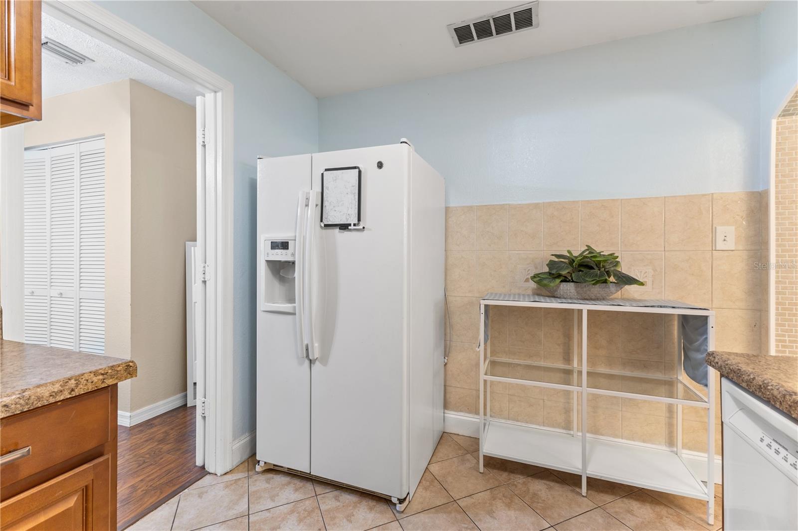 Image 7 of 27 For 1020 85th Avenue N 223