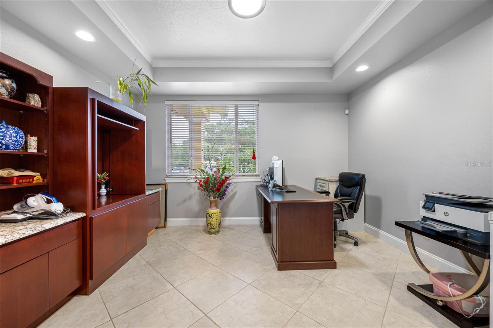 Image 4 of 53 For 534 Berkley Avenue