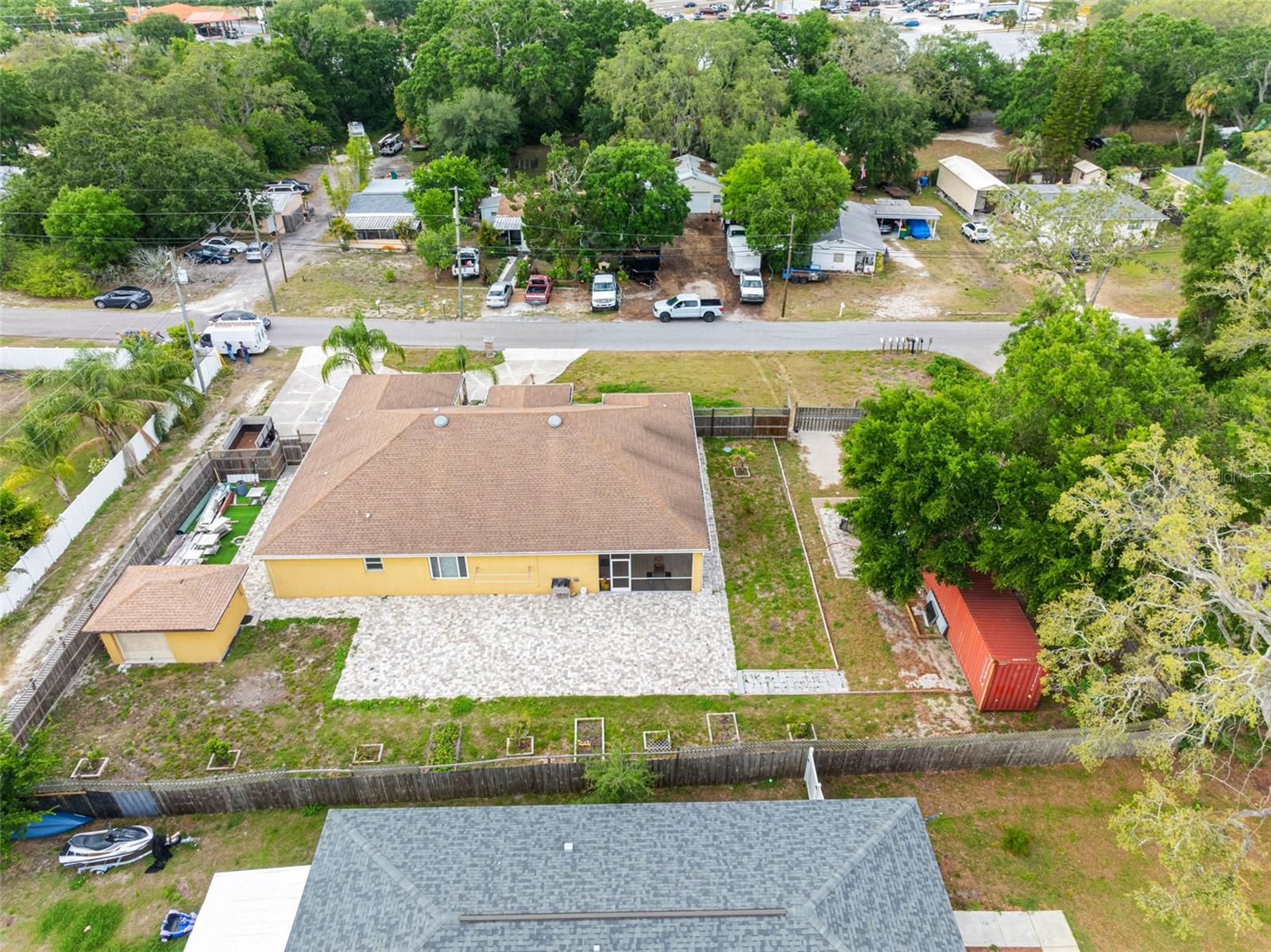 Image 43 of 53 For 534 Berkley Avenue
