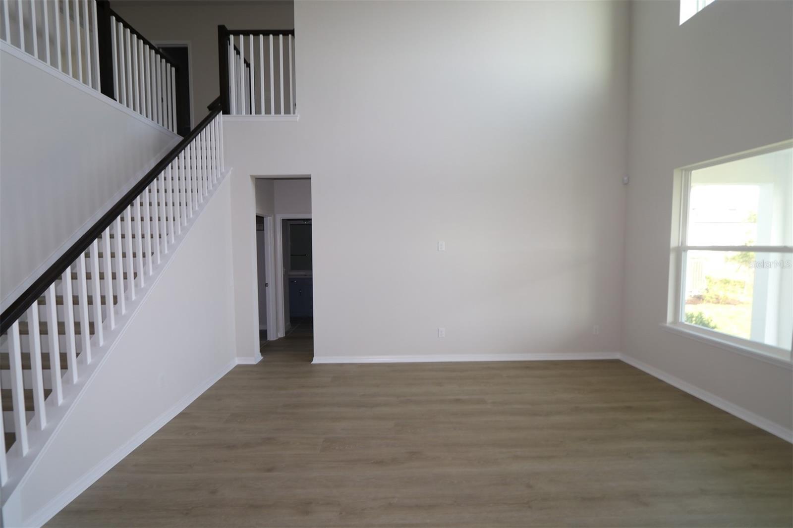 Image 12 of 45 For 16994 Cedar Valley Circle