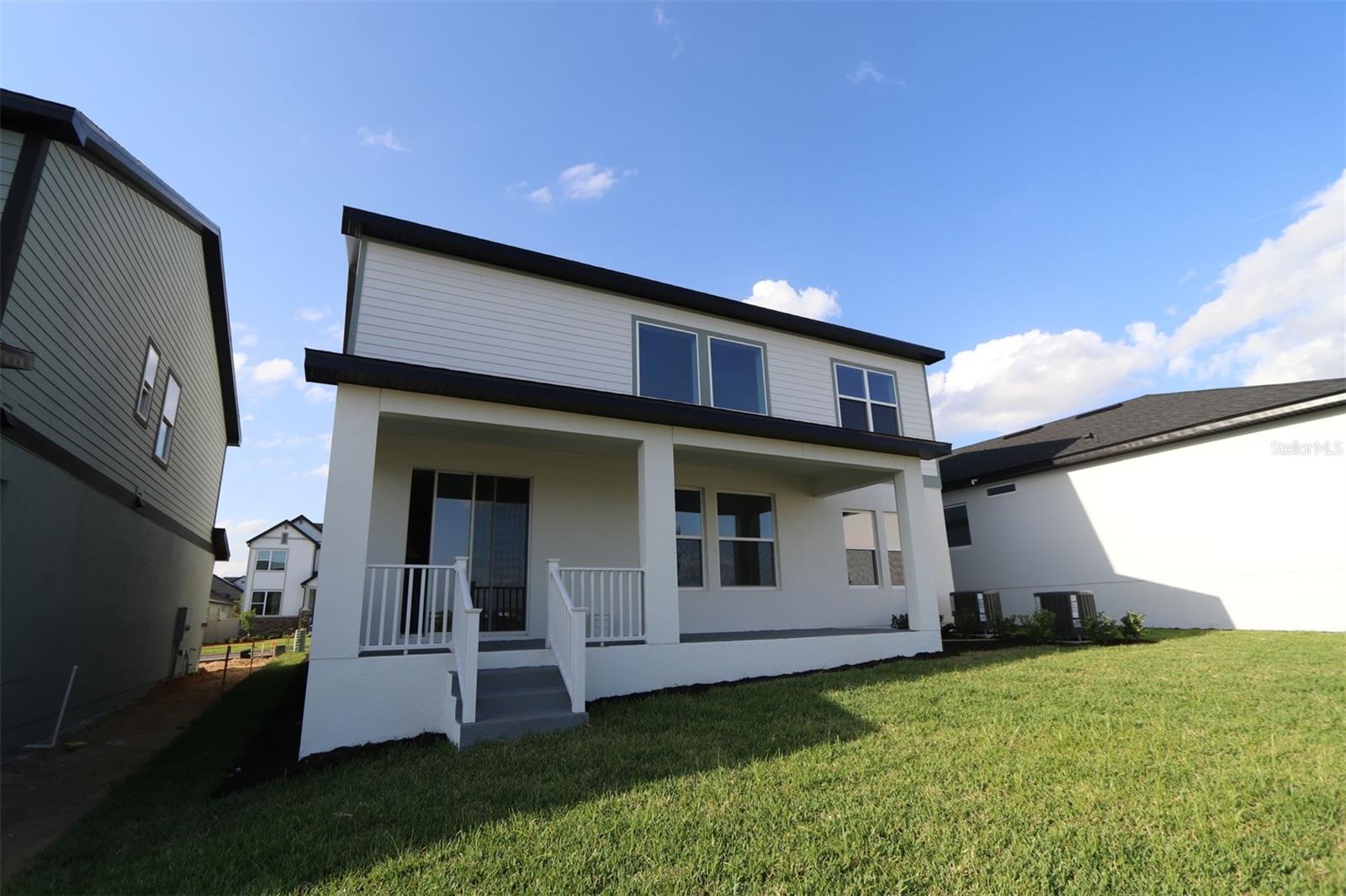 Image 16 of 45 For 16994 Cedar Valley Circle