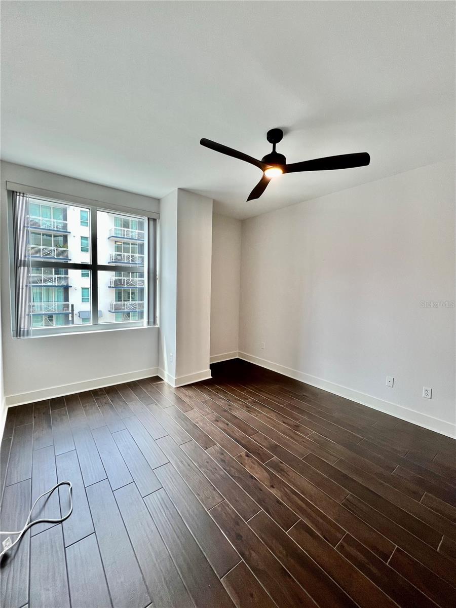 Image 17 of 32 For 1120 Kennedy Boulevard 411