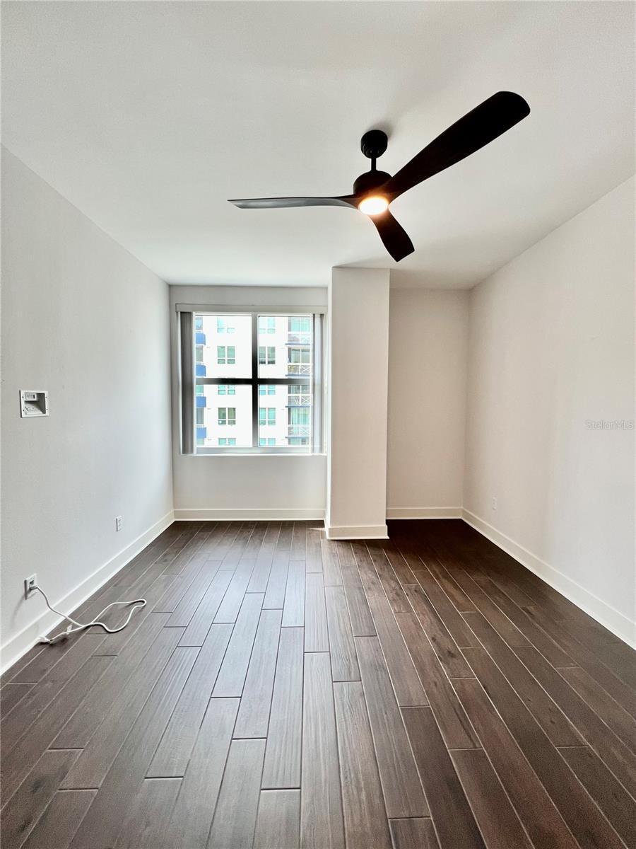Image 18 of 32 For 1120 Kennedy Boulevard 411