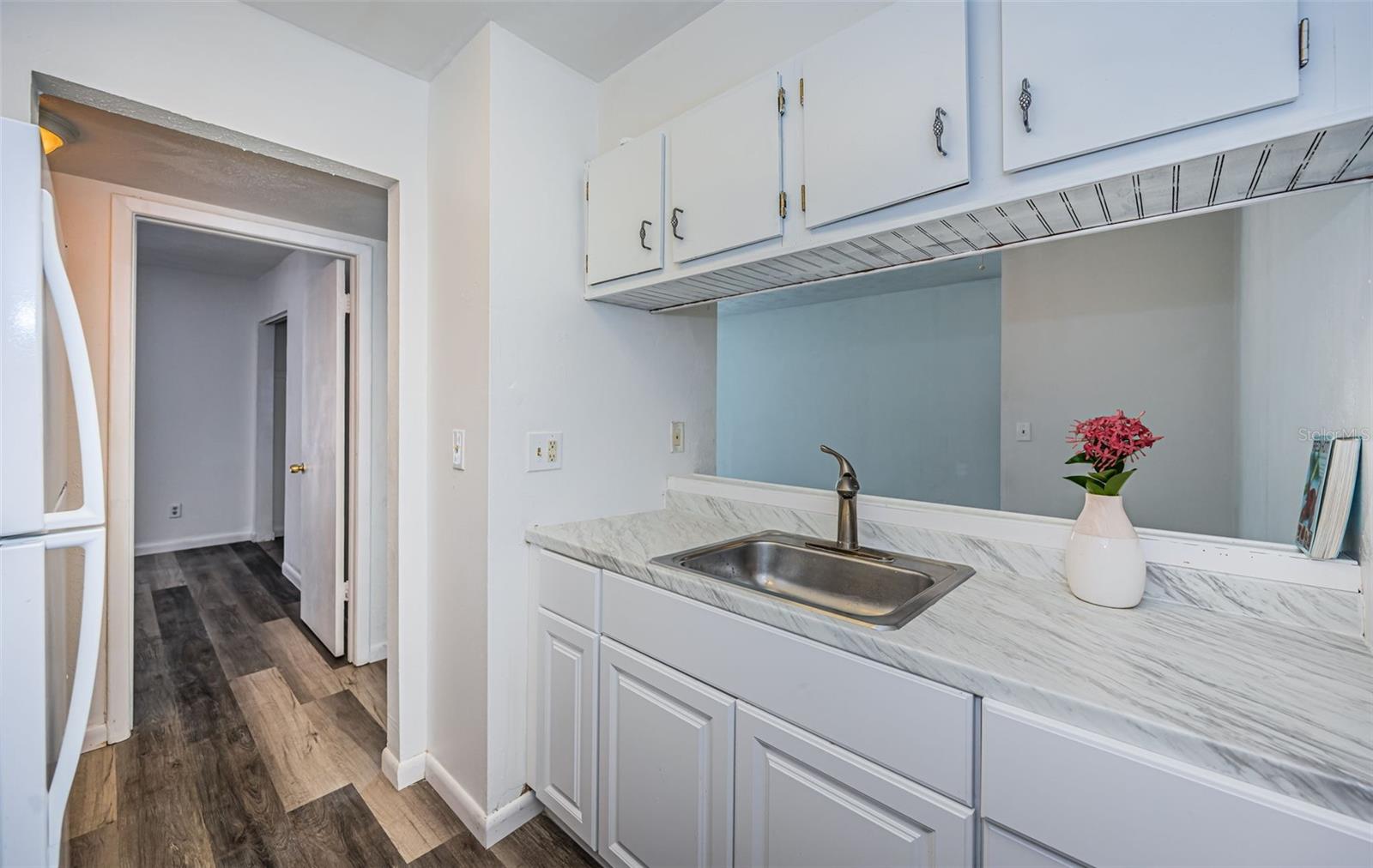 Image 14 of 39 For 1799 Highland Avenue 106