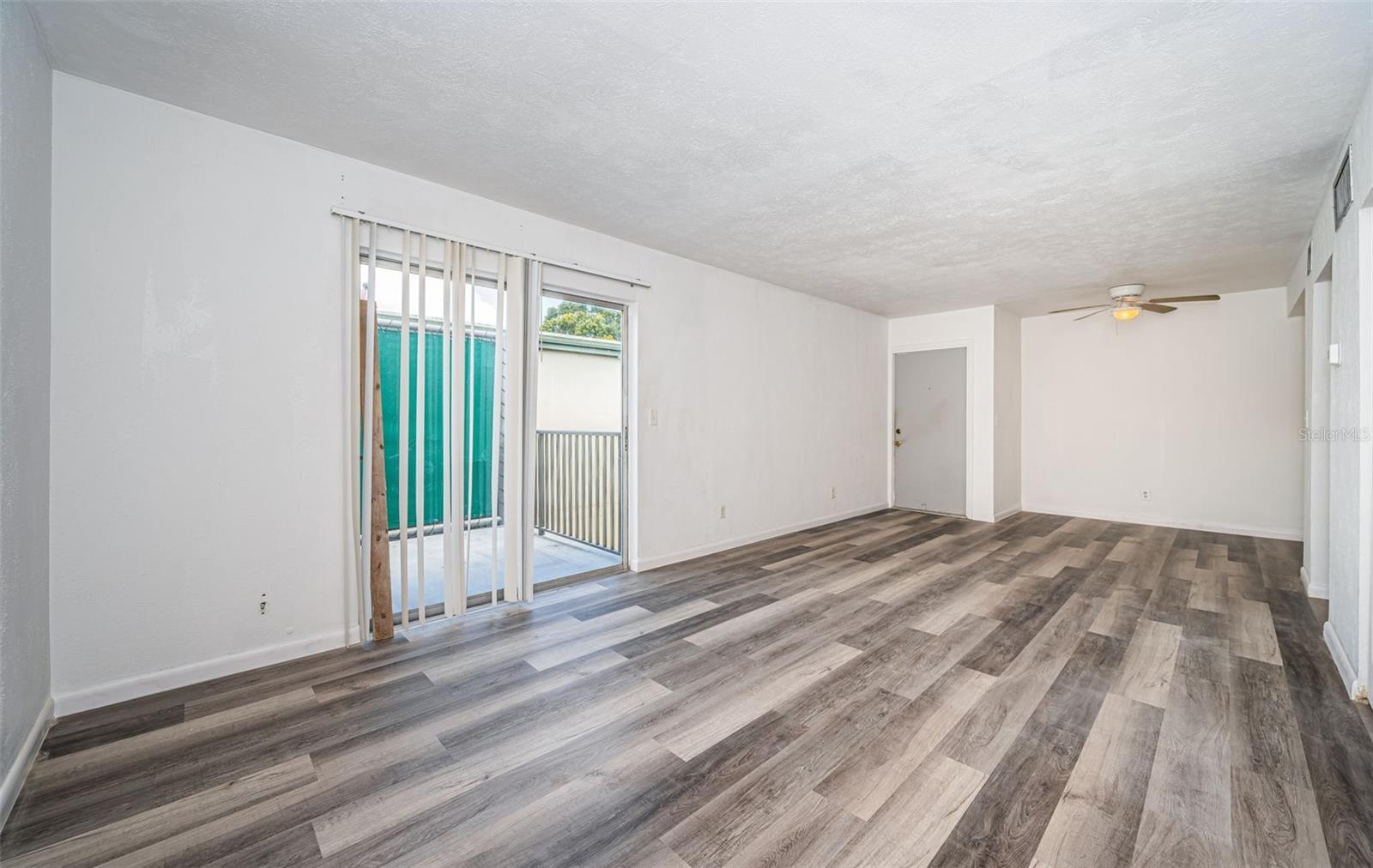Image 7 of 39 For 1799 Highland Avenue 106