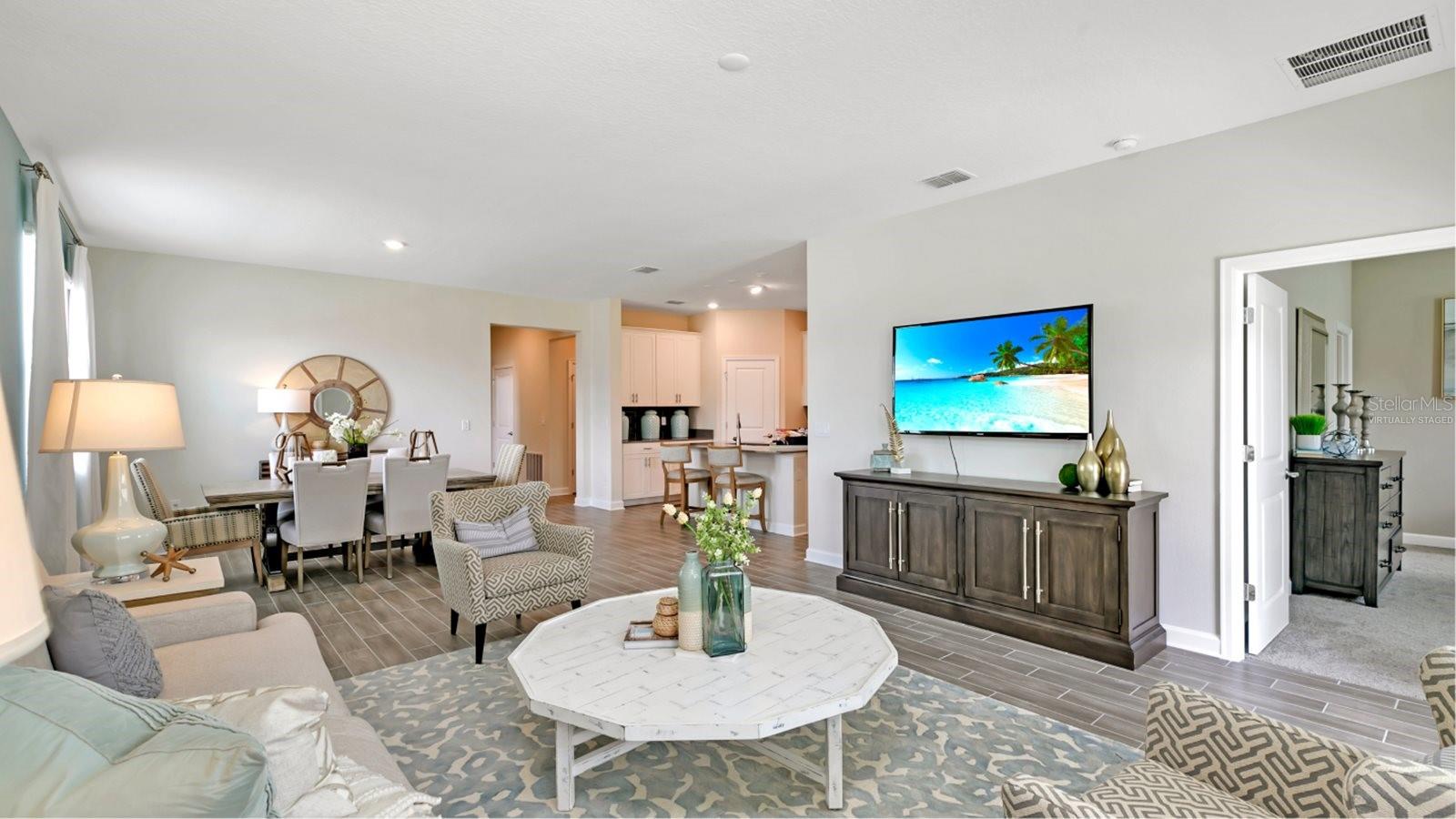 Image 4 of 22 For 4660 Ackee Road
