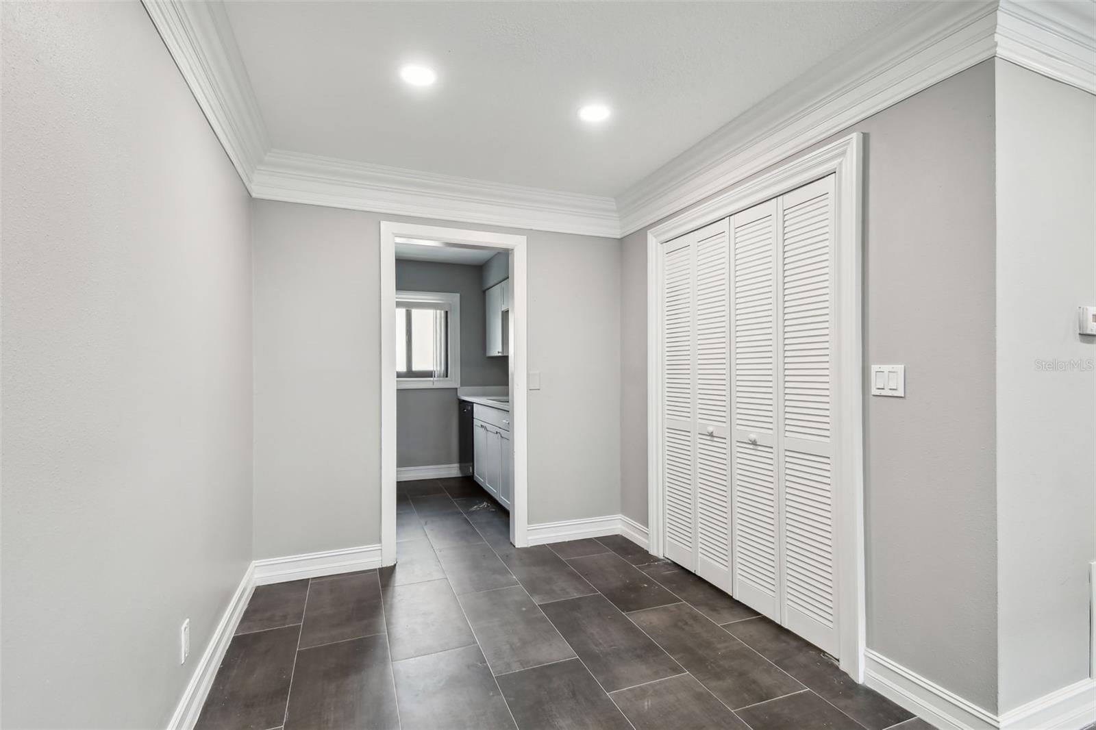 Image 9 of 50 For 2942 Bay Drive 36