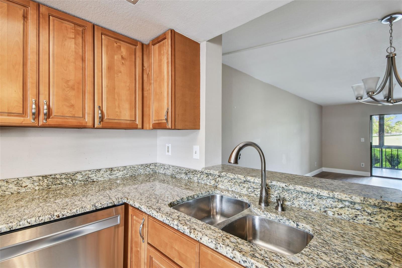 Image 12 of 90 For 13618 Greenfield Drive 105