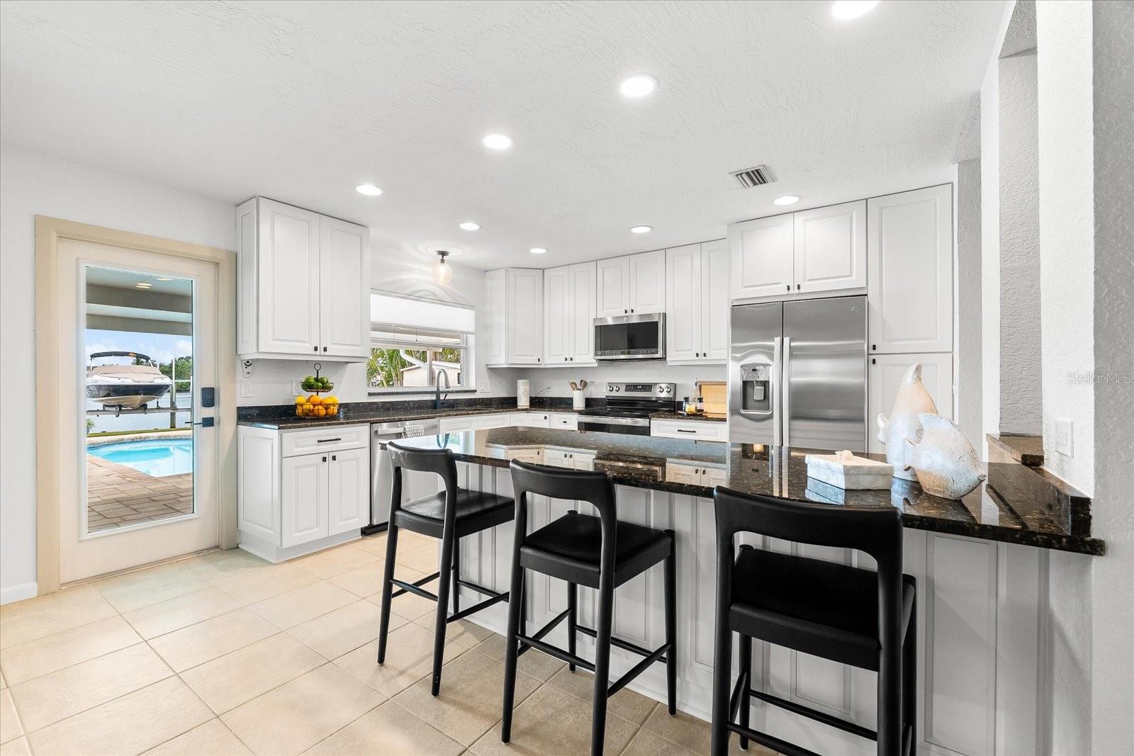 Image 15 of 62 For 8848 Sunlit Cove Drive Ne
