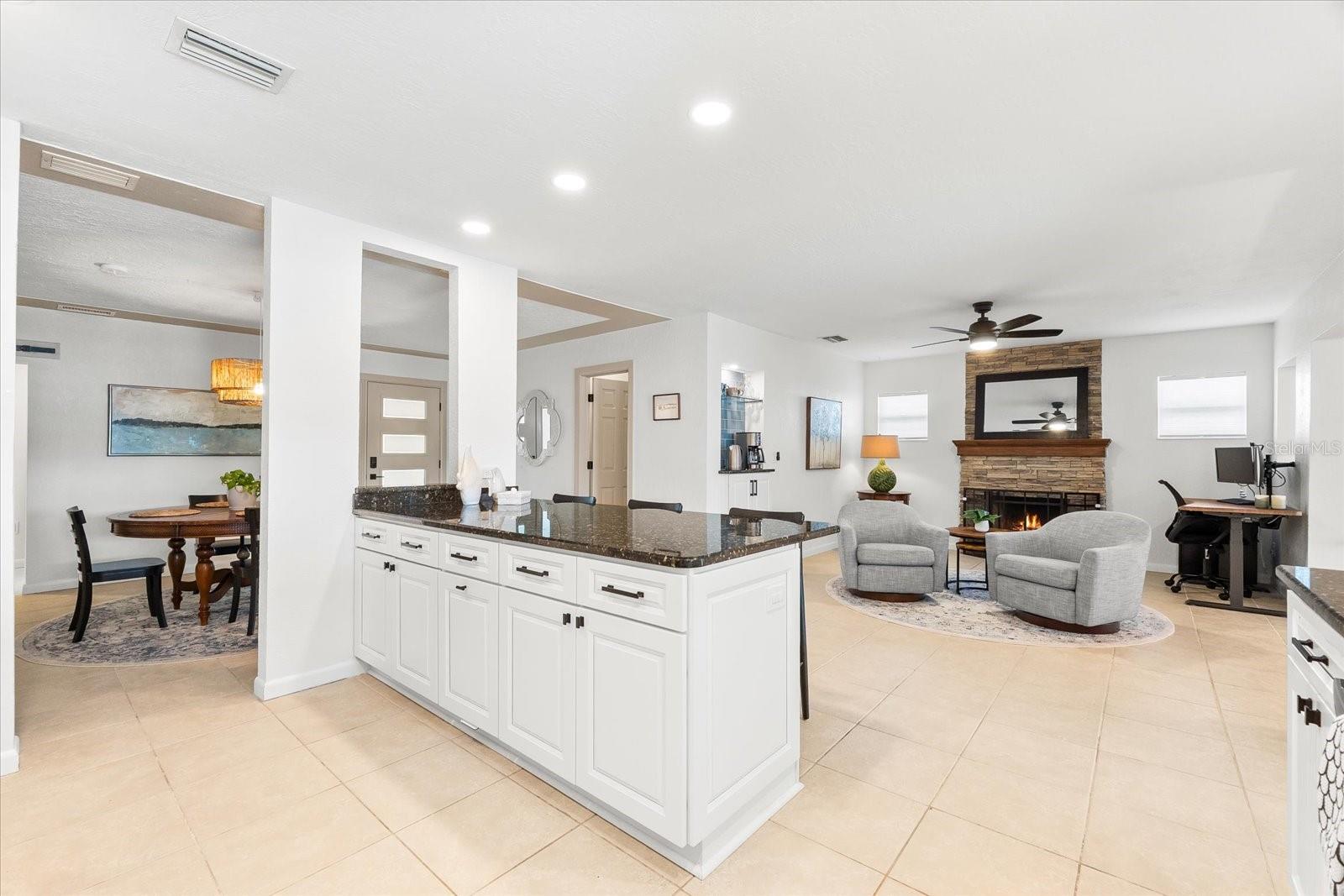 Image 16 of 62 For 8848 Sunlit Cove Drive Ne