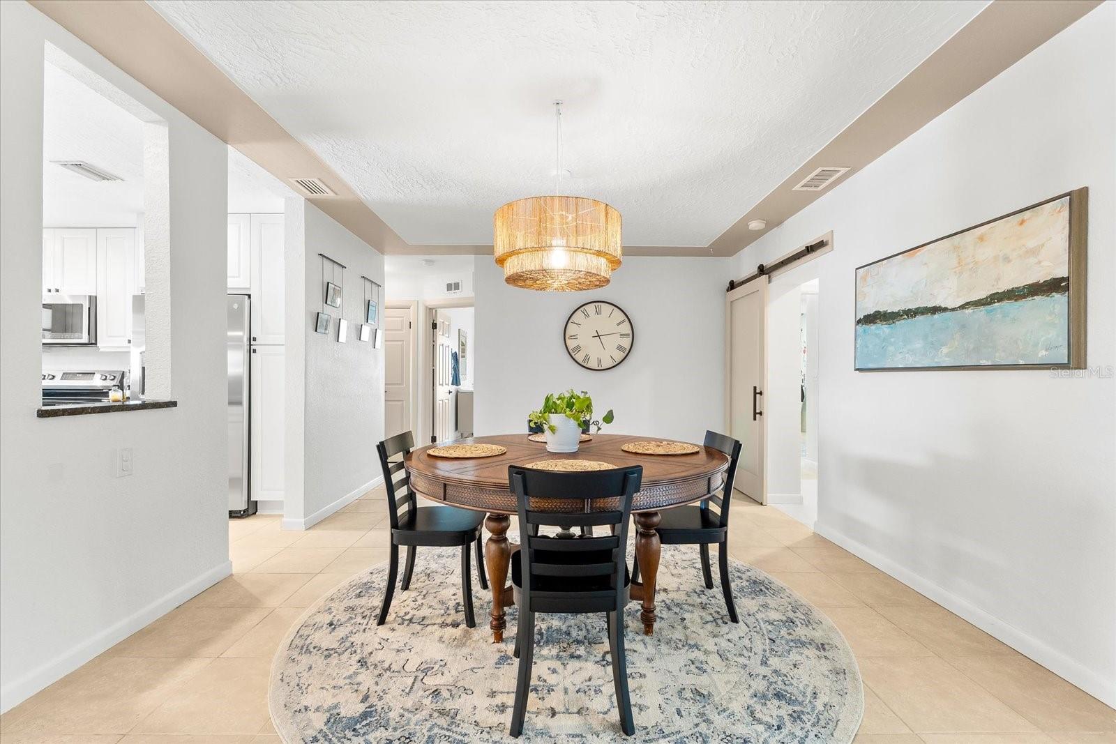 Image 8 of 62 For 8848 Sunlit Cove Drive Ne