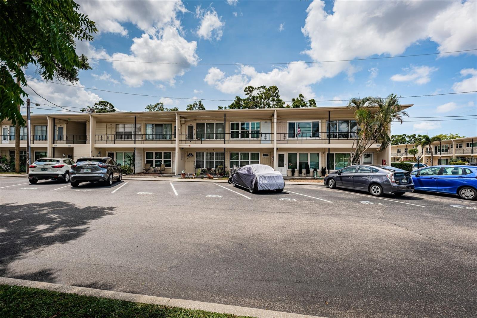 Details for 5694 40th Terrace N 423, KENNETH CITY, FL 33709