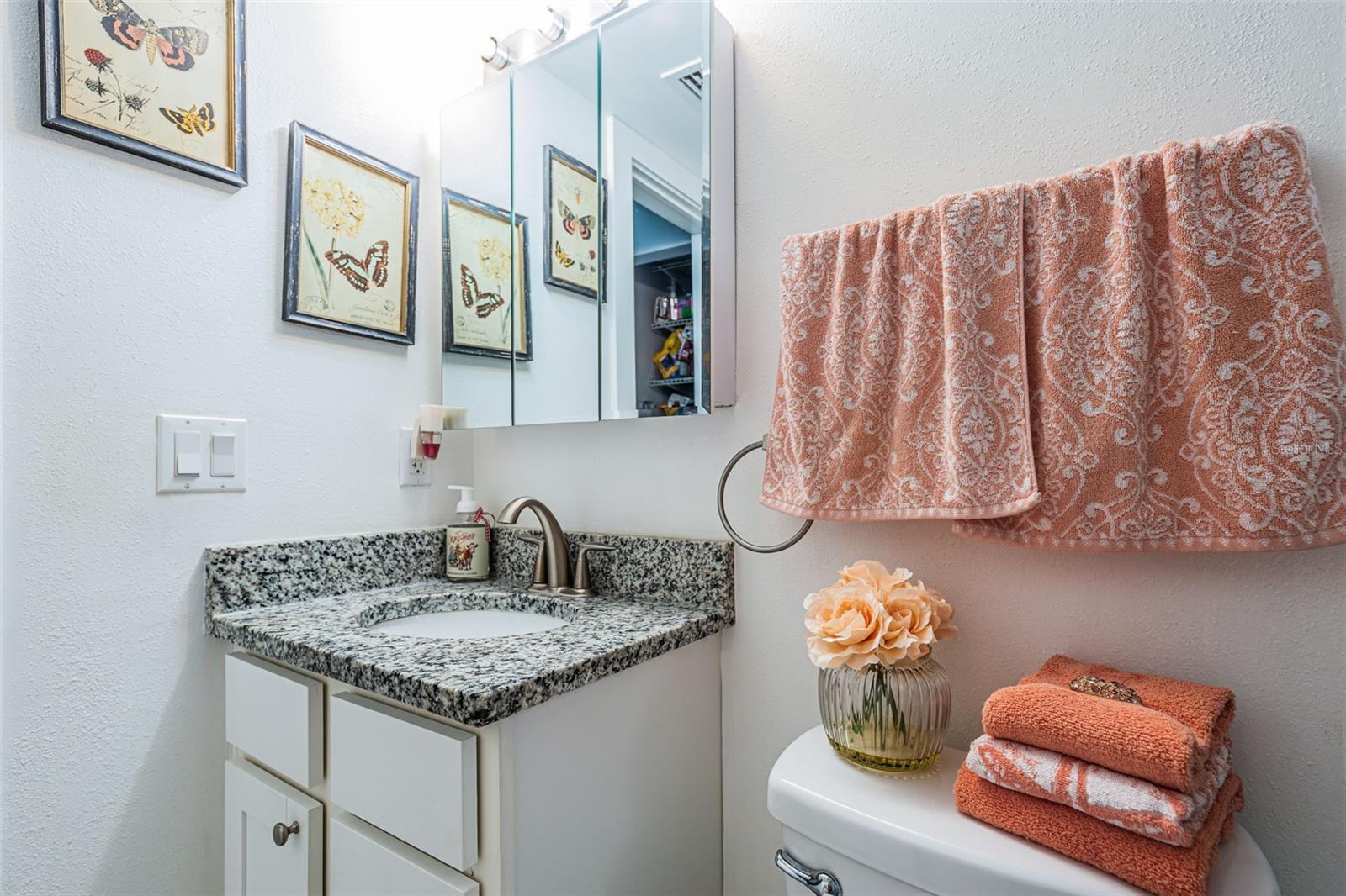 Image 22 of 41 For 5694 40th Terrace N 423