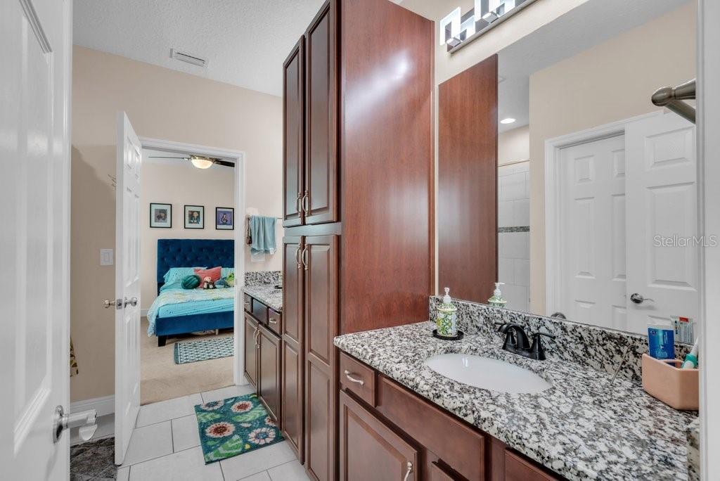 Image 29 of 47 For 5724 Shell Ridge Drive