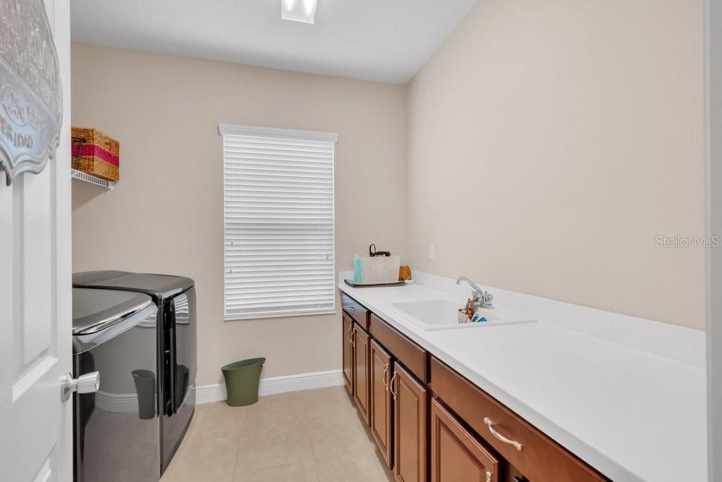 Image 31 of 47 For 5724 Shell Ridge Drive