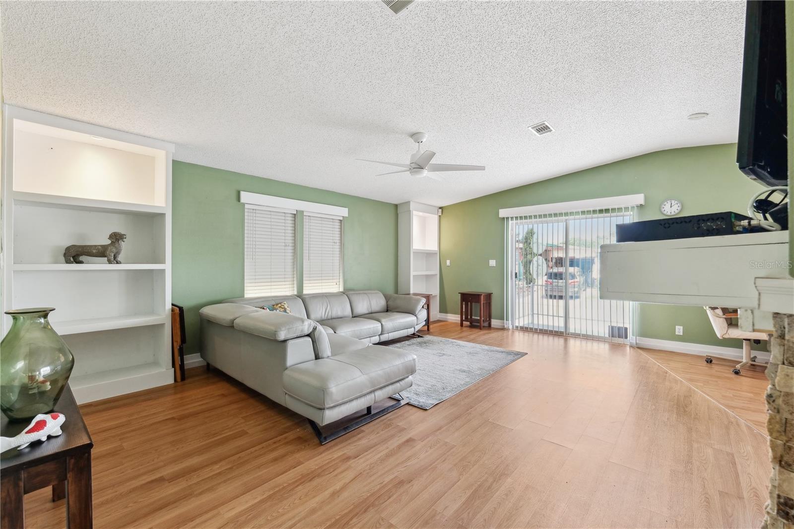 Image 11 of 28 For 5706 Ashen Avenue