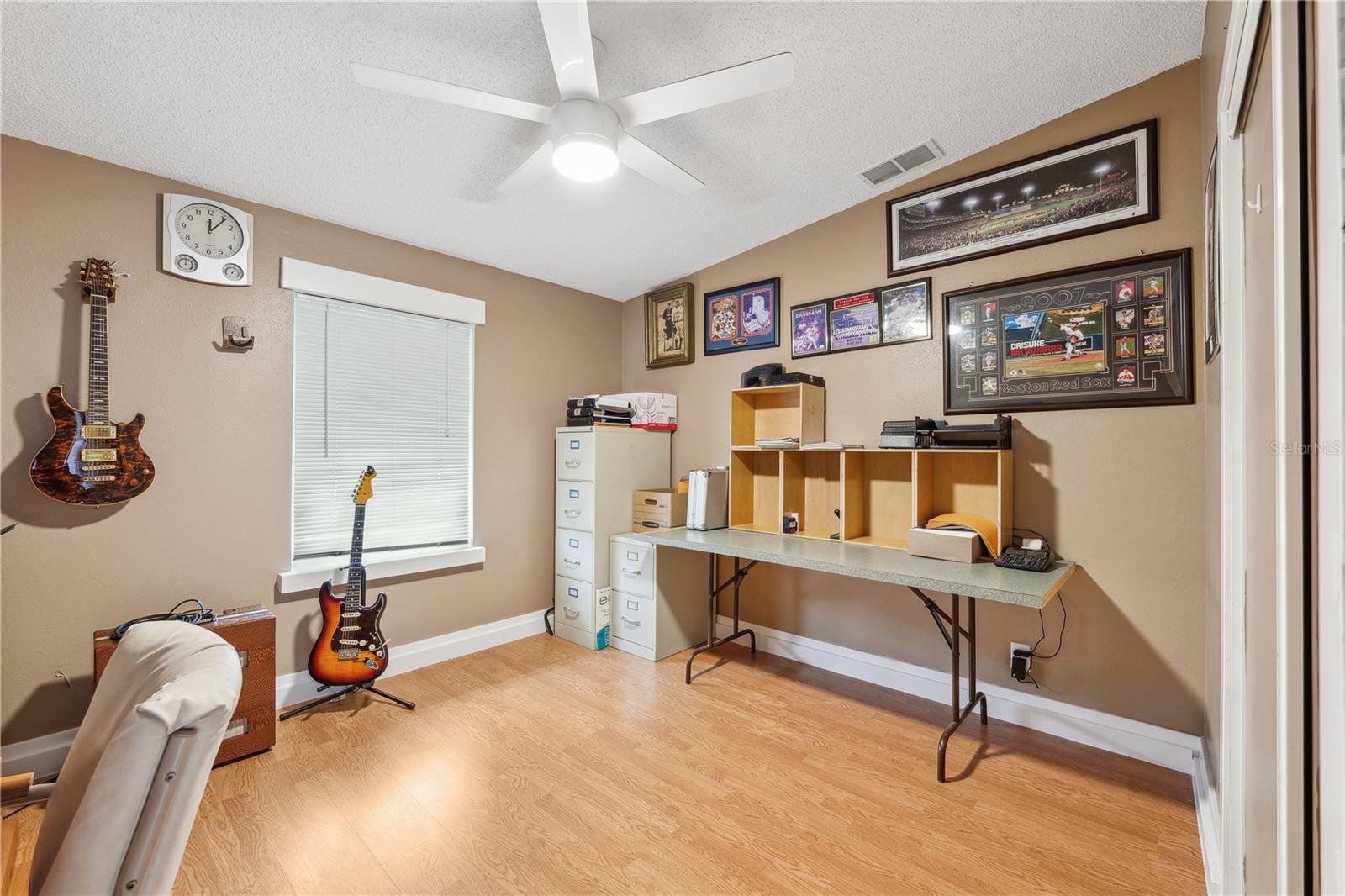 Image 17 of 28 For 5706 Ashen Avenue