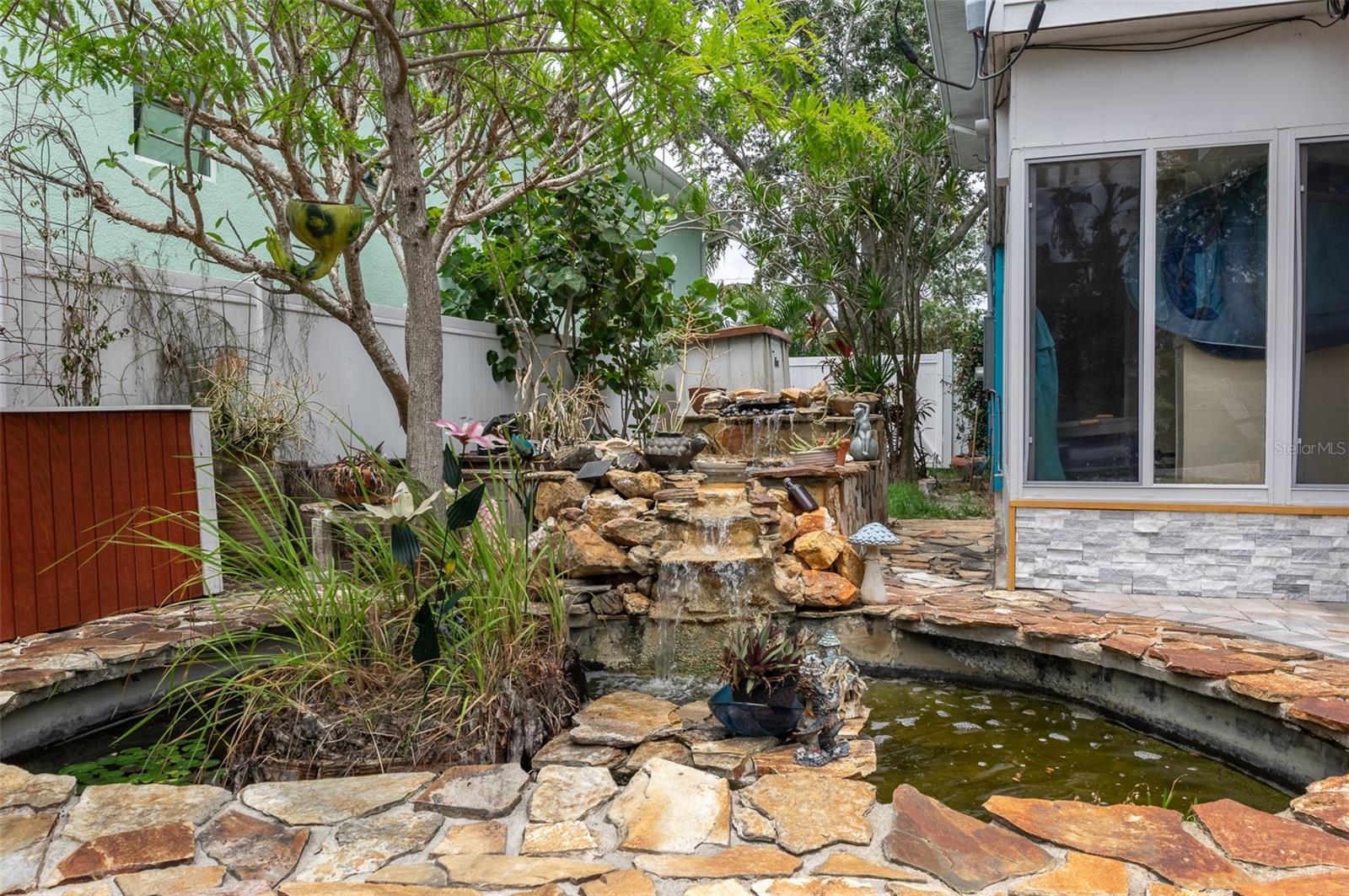Image 39 of 52 For 854 77th Avenue N