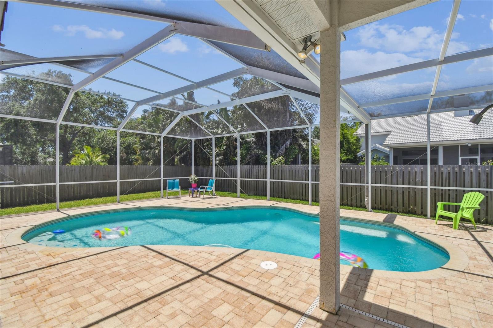 Image 17 of 82 For 5001 Queen Palm Terrace Ne