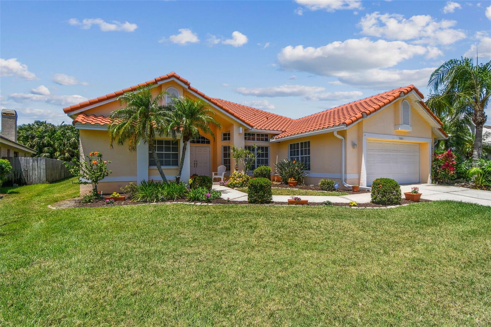 Image 2 of 82 For 5001 Queen Palm Terrace Ne