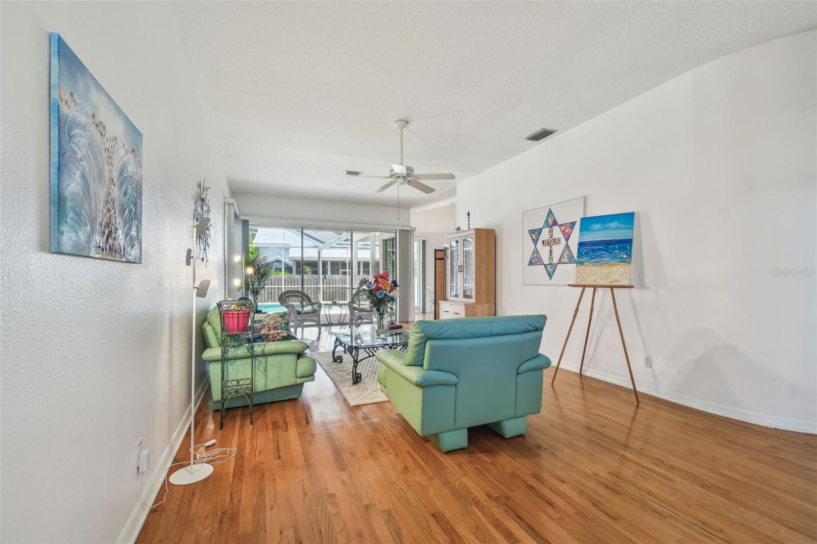 Image 23 of 82 For 5001 Queen Palm Terrace Ne