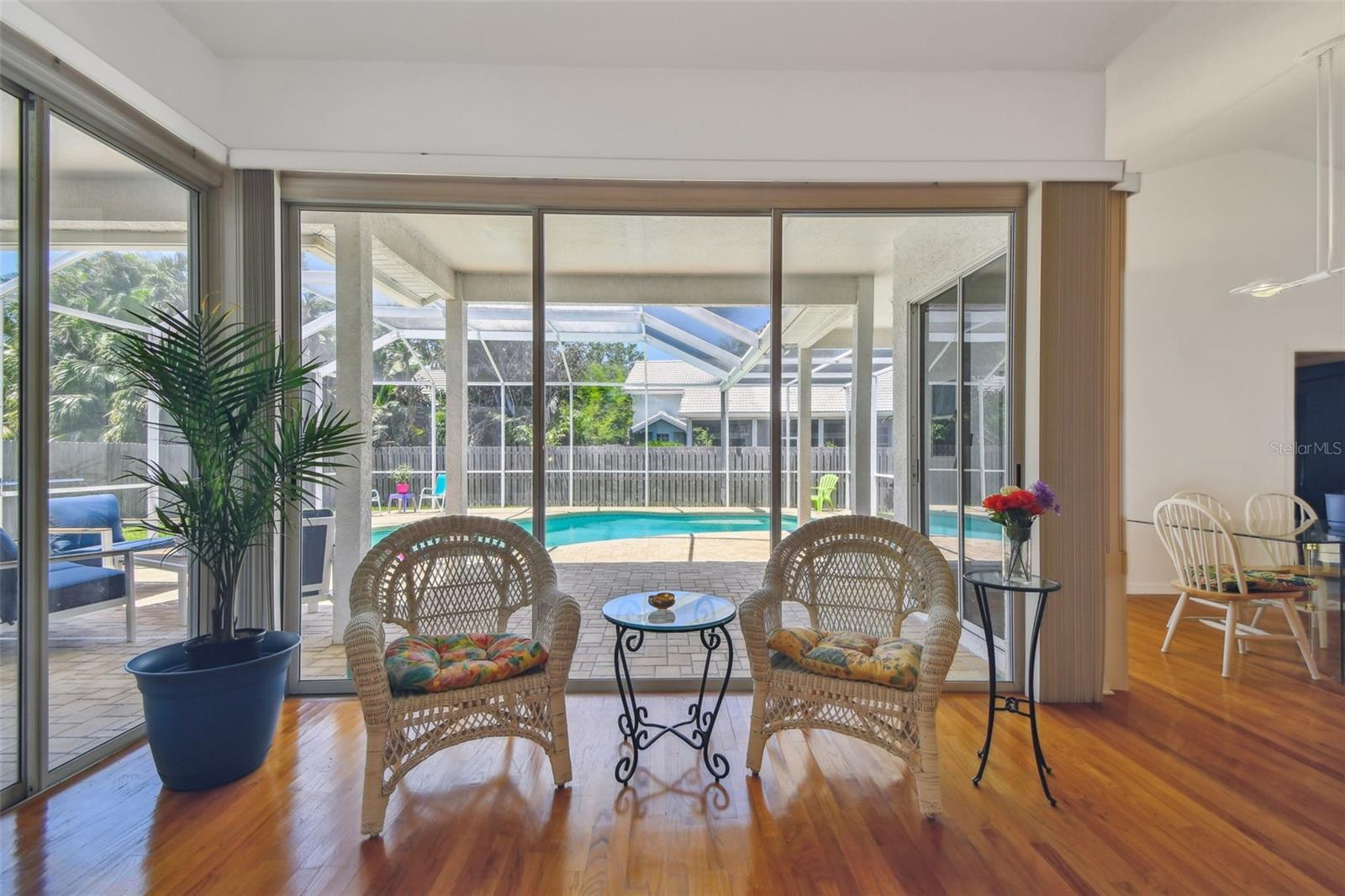 Image 27 of 82 For 5001 Queen Palm Terrace Ne