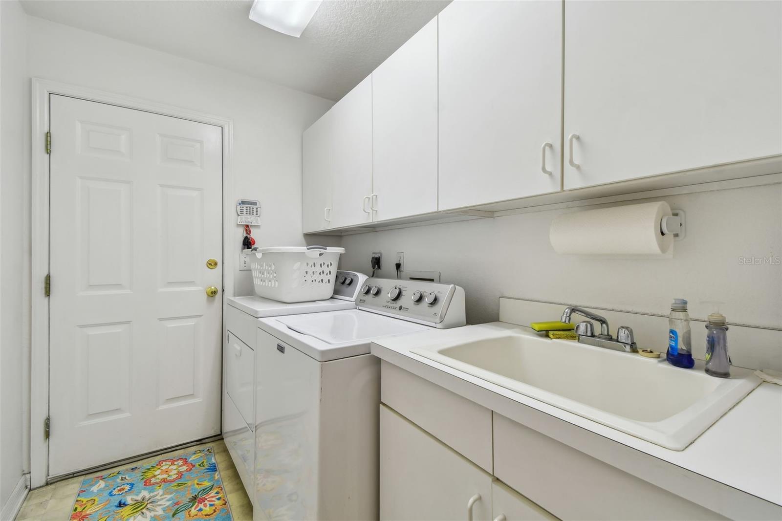 Image 52 of 82 For 5001 Queen Palm Terrace Ne