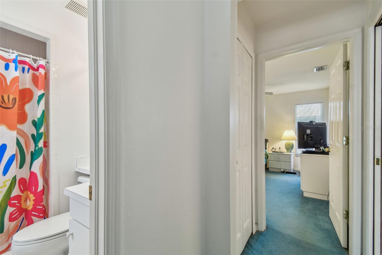 Image 71 of 82 For 5001 Queen Palm Terrace Ne
