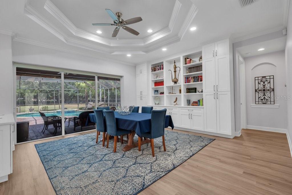 Image 12 of 72 For 5507 Keeler Oak Street