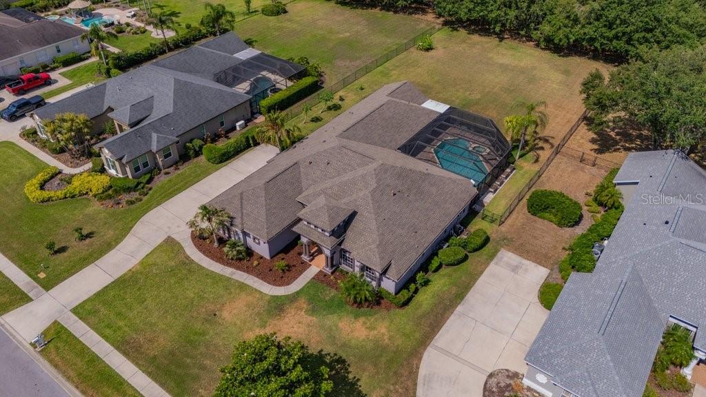 Image 2 of 72 For 5507 Keeler Oak Street