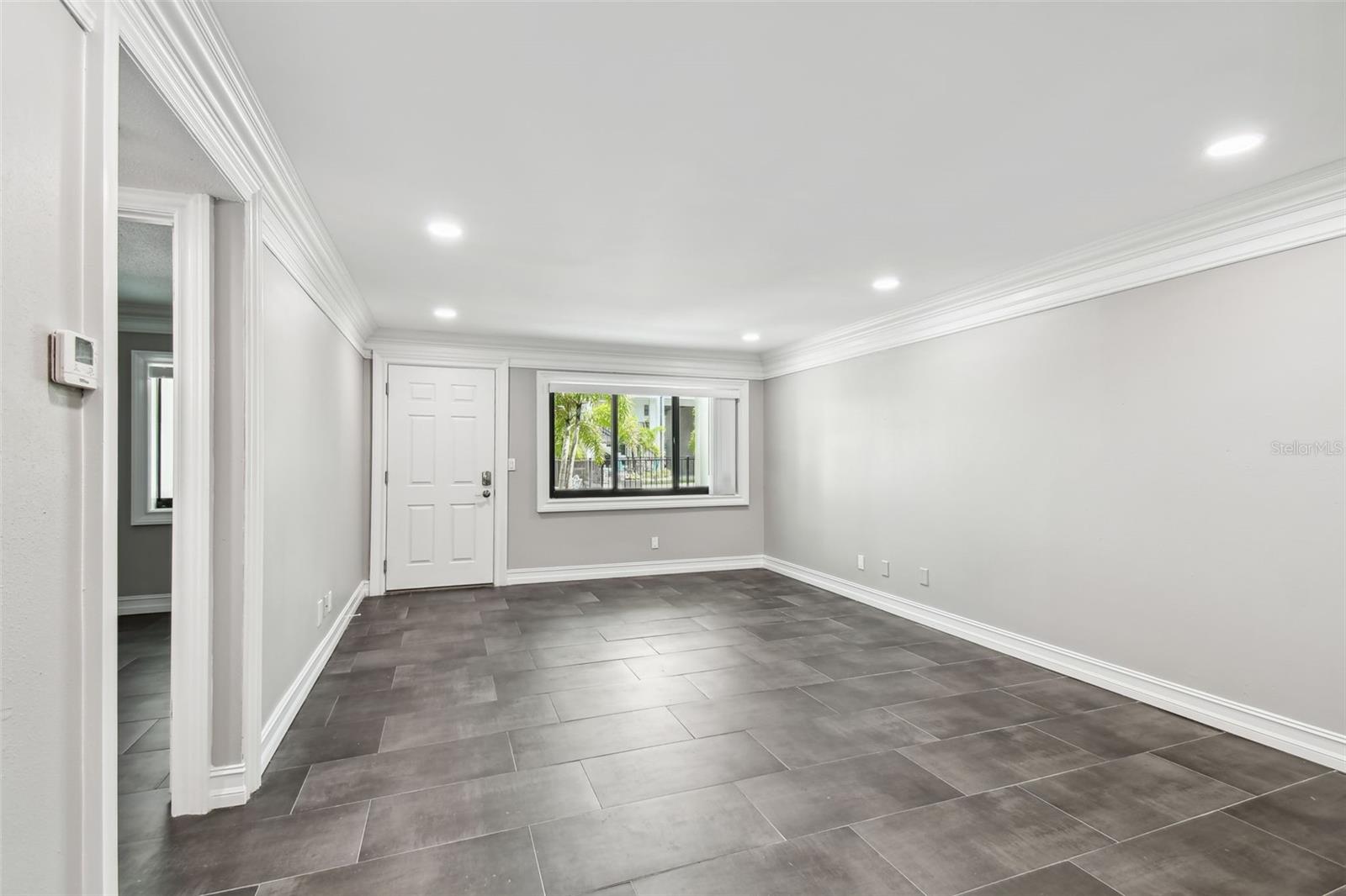 Image 9 of 54 For 2942 Bay Drive 12
