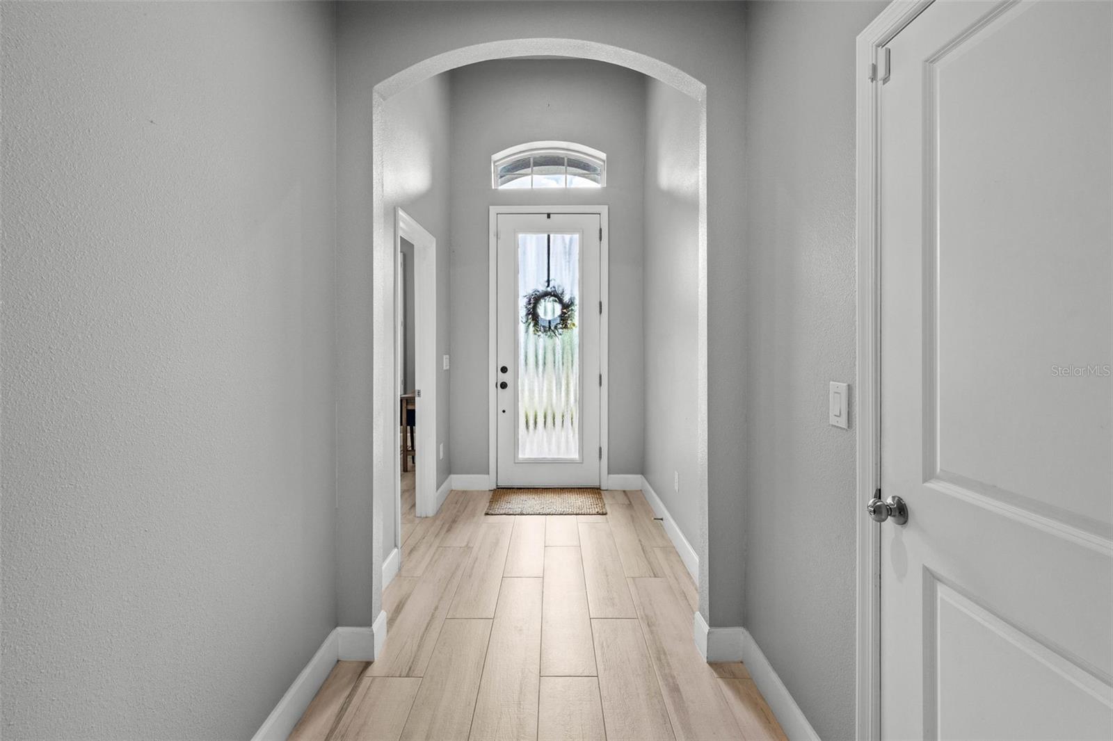 Image 10 of 51 For 11322 Lake Lucaya Drive