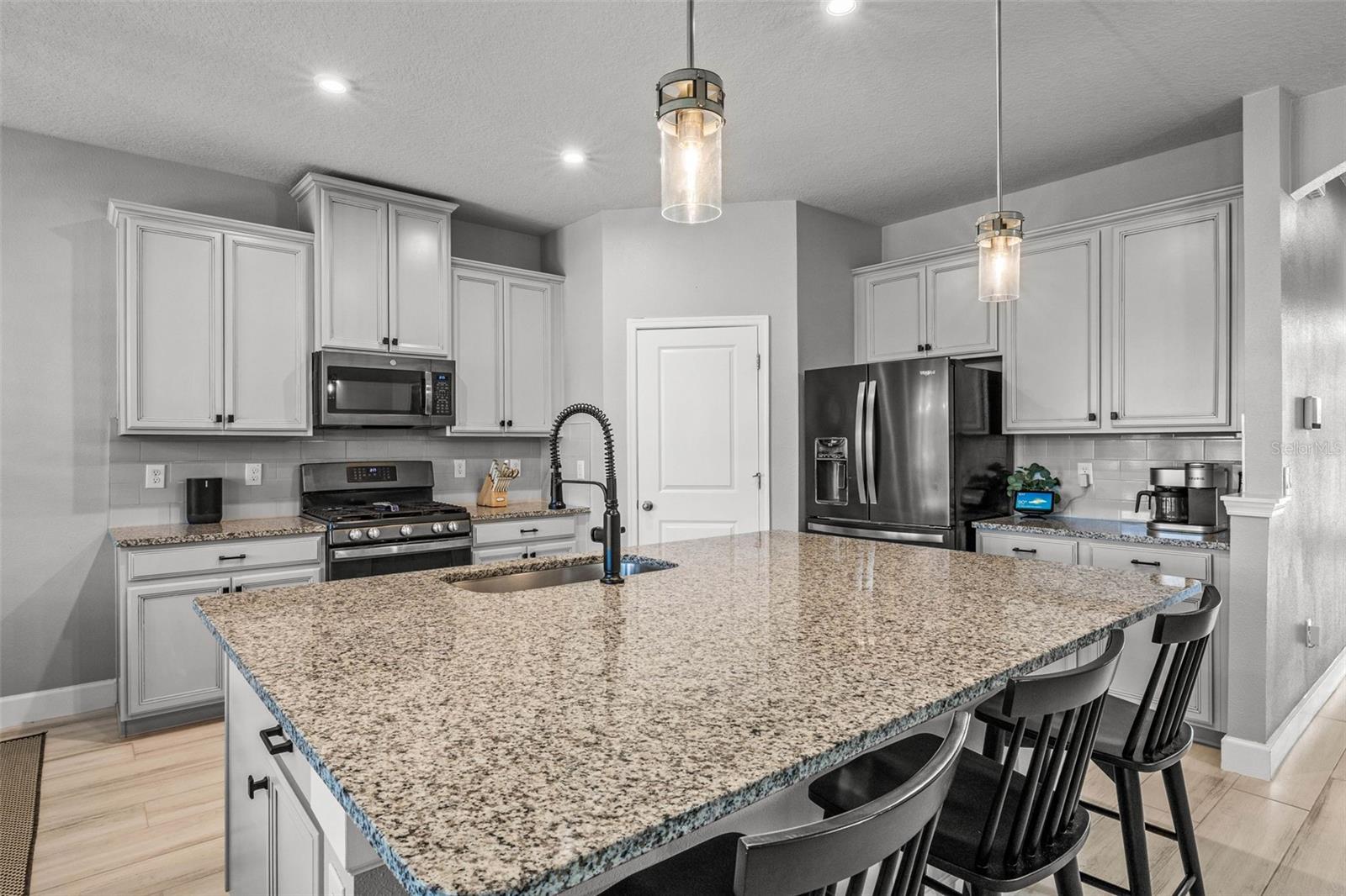 Image 12 of 51 For 11322 Lake Lucaya Drive